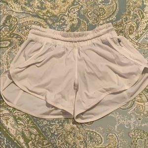 Lululemon White Short Size 6